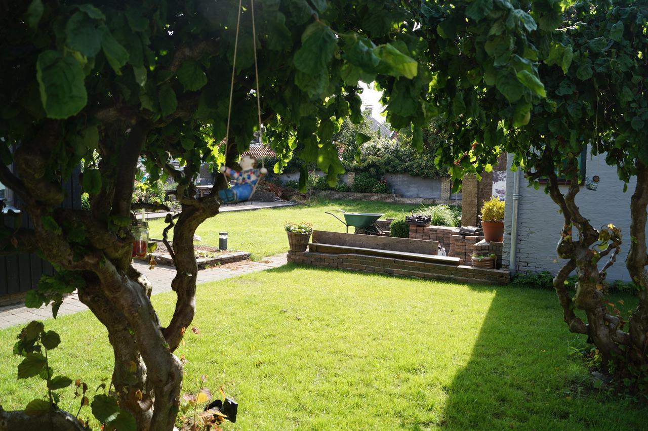 Mid83 Bed & Breakfast Woudsend Екстериор снимка