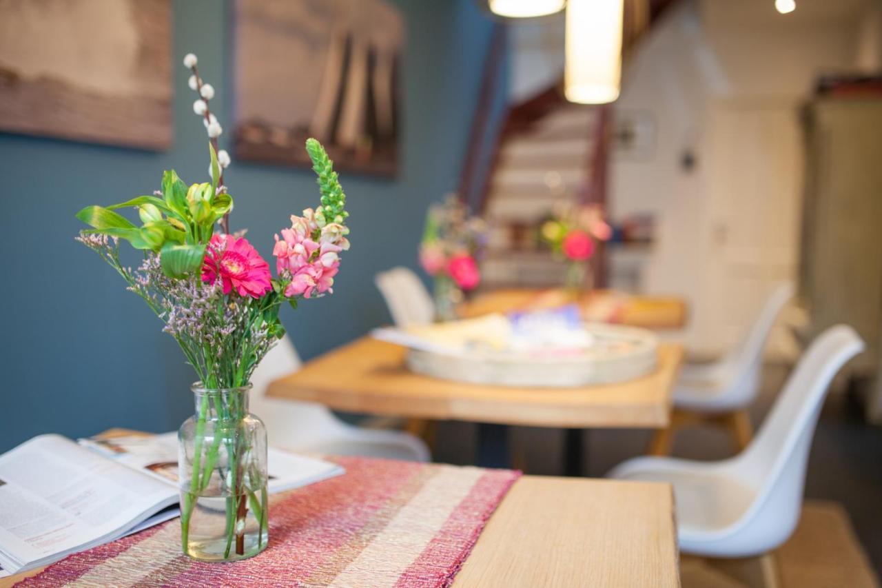Mid83 Bed & Breakfast Woudsend Екстериор снимка